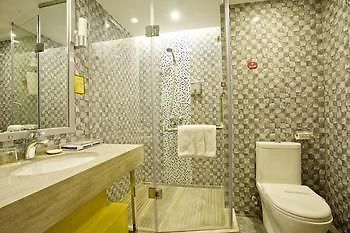 Miaozu Buyi Hotel 凤凰 外观 照片