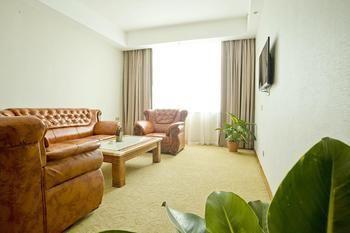 Miaozu Buyi Hotel 凤凰 外观 照片